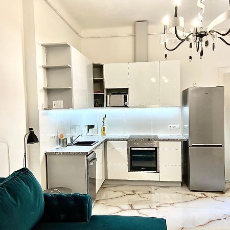 L8 Guesthouse Budapest Eksteriør bilde