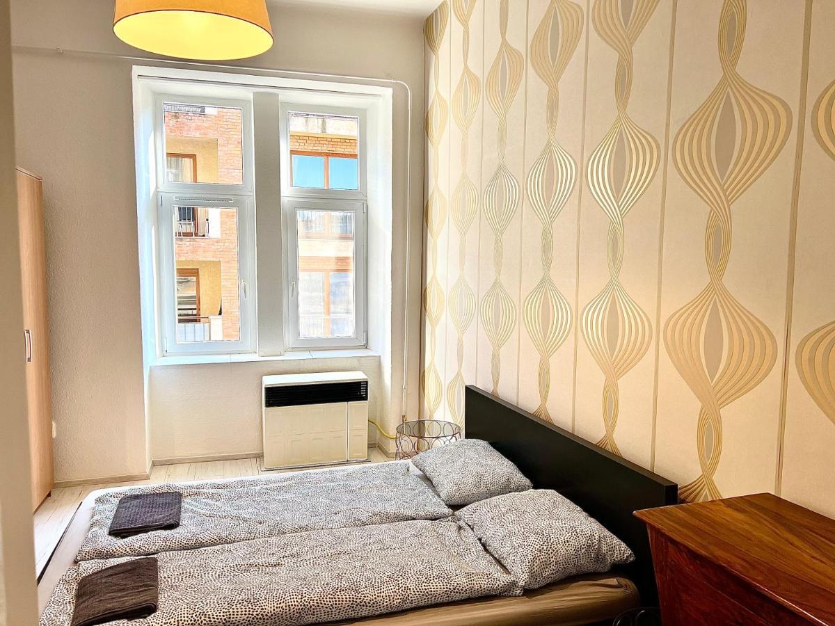 L8 Guesthouse Budapest Eksteriør bilde